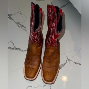 Real leather cowboy boots size 10